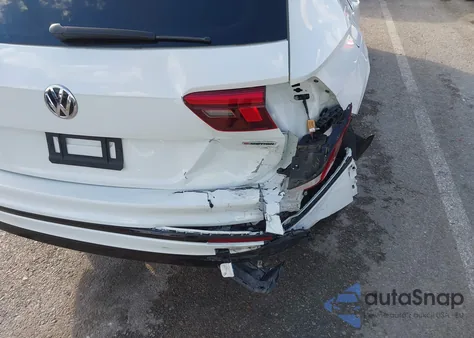 2021 Volkswagen Tiguan 2.0T Se/2.0T Se R-Line Black/2.0T Sel из США, поврежденный, VIN 3VV2B7AX0MM058928